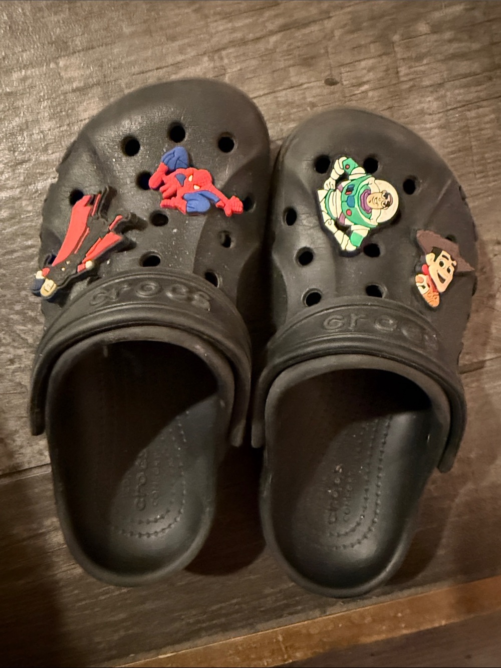 CROCS Black Kids Slip-On Clogs with Toy Story & Superhero Jibbitz size 10
